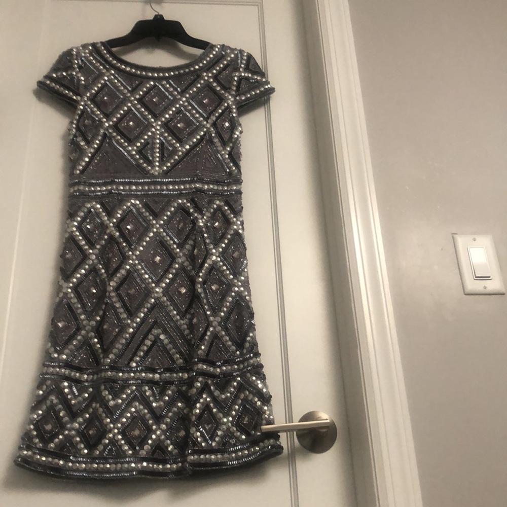 Adrianna Papell sequined cocktail/party/wedding dress. Cap slvs, worn 2x.